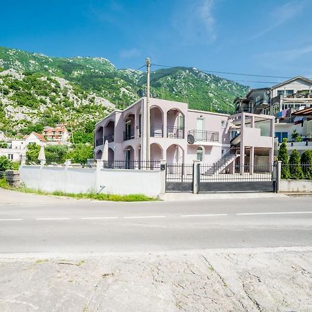 Ferienwohnung Boka Bay Kotor Exterior foto
